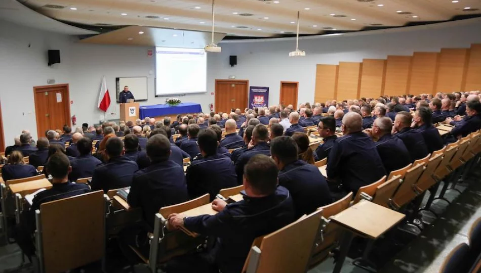 Roczna odprawa małopolskiej policji i podsumowanie jej działalności  - zdjęcie 1