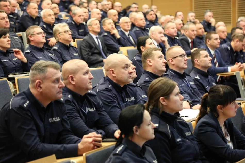 Roczna odprawa małopolskiej policji i podsumowanie jej działalności  - zdjęcie 6