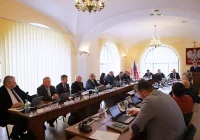 Burzliwa dyskusja i niejednogłośna decyzja. Radnych podzieliła likwidacja szkoły w Szczyrzycu - zdjęcie główne