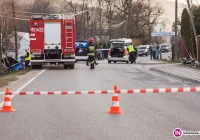 Samochód potrącił kobietę z dwójką dzieci - zdjęcie główne