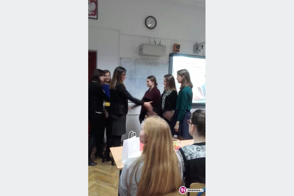 Podium w ogólnopolskim konkursie Turbolandeskunde - die Schweiz - zdjęcie 2