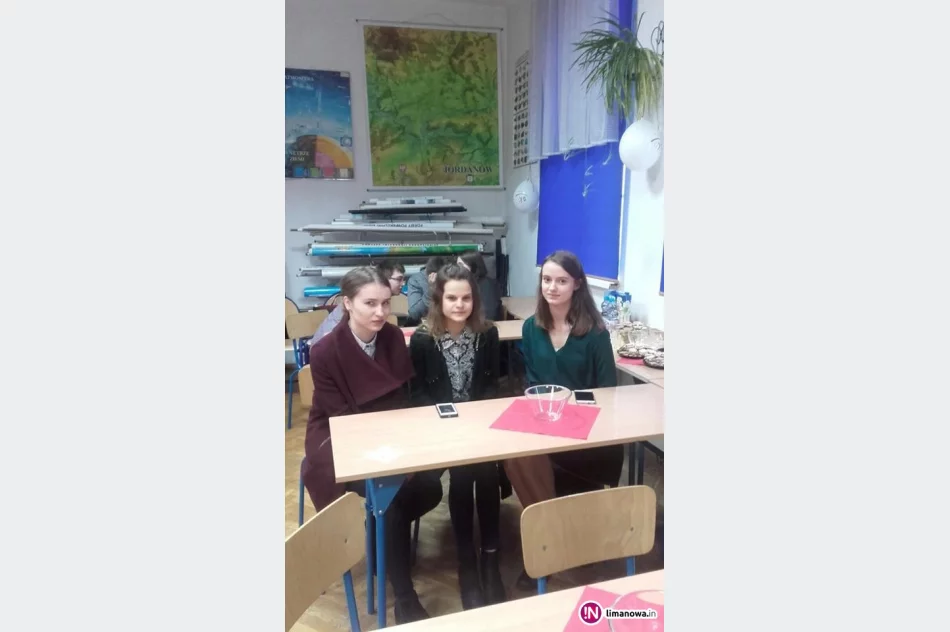 Podium w ogólnopolskim konkursie Turbolandeskunde - die Schweiz - zdjęcie 4