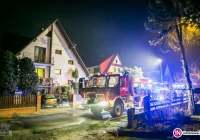 34 strażaków gasiło pożar w stolarni (wideo) - zdjęcie główne