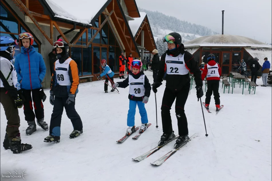 XIV SLALOM GIGANT na zakończenie ferii zimowych - zdjęcie 6