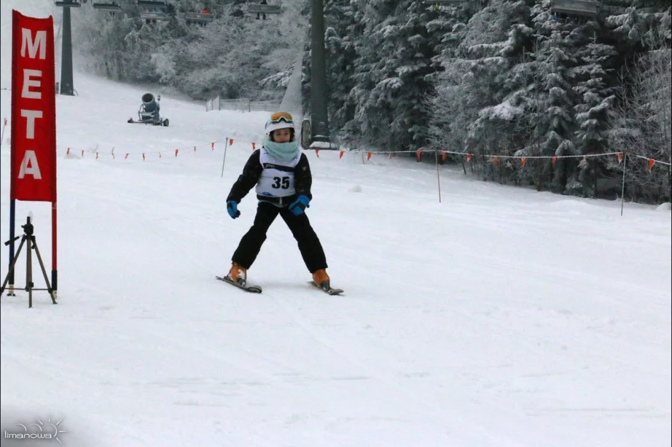 XIV SLALOM GIGANT na zakończenie ferii zimowych - zdjęcie 12