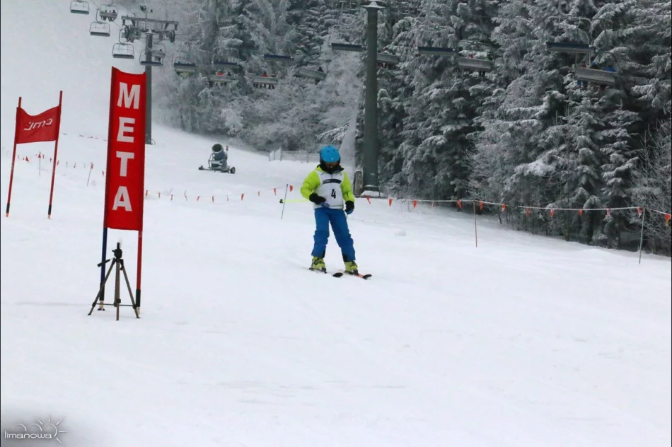 XIV SLALOM GIGANT na zakończenie ferii zimowych - zdjęcie 13