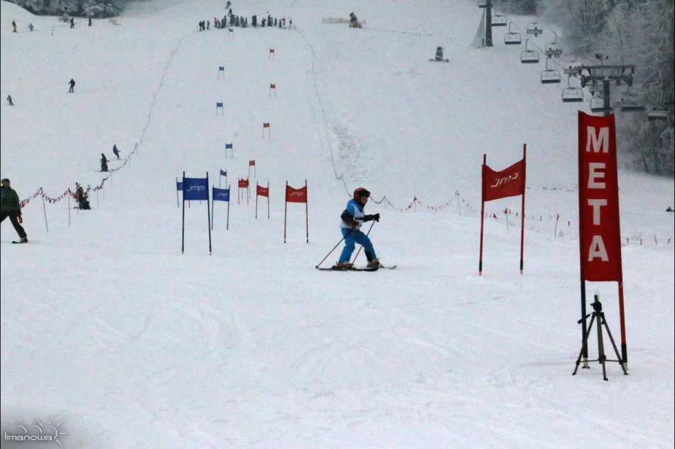 XIV SLALOM GIGANT na zakończenie ferii zimowych - zdjęcie 15
