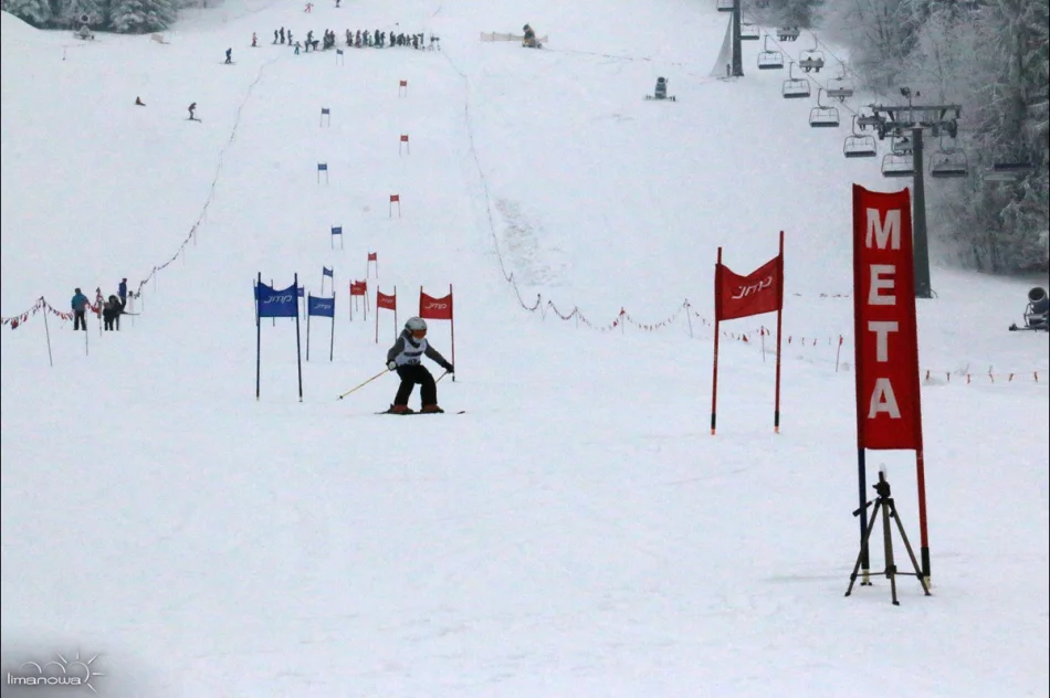 XIV SLALOM GIGANT na zakończenie ferii zimowych - zdjęcie 17