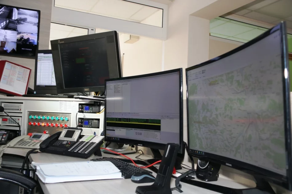 Zmodernizowane stanowisko kierowania w Komendzie Powiatowej PSP w Limanowej - zdjęcie 2