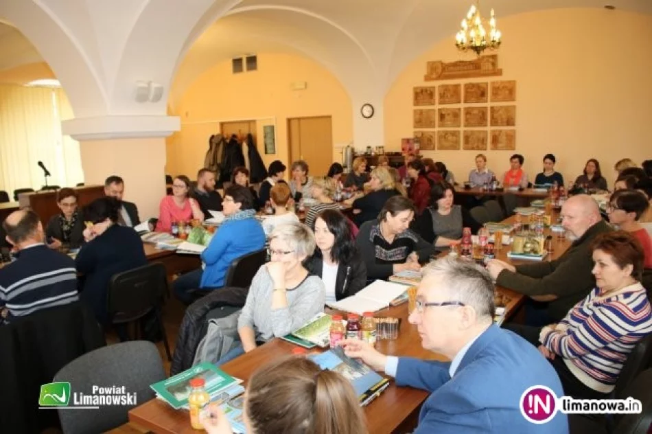 Z nauczycielami o programie edukacji ekologicznej - zdjęcie 2