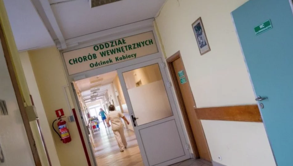 Bliscy nie mogą odwiedzać pacjentów na oddziałach. Powodem grypa - zdjęcie 1