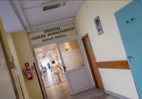 Bliscy nie mogą odwiedzać pacjentów na oddziałach. Powodem grypa - zdjęcie główne