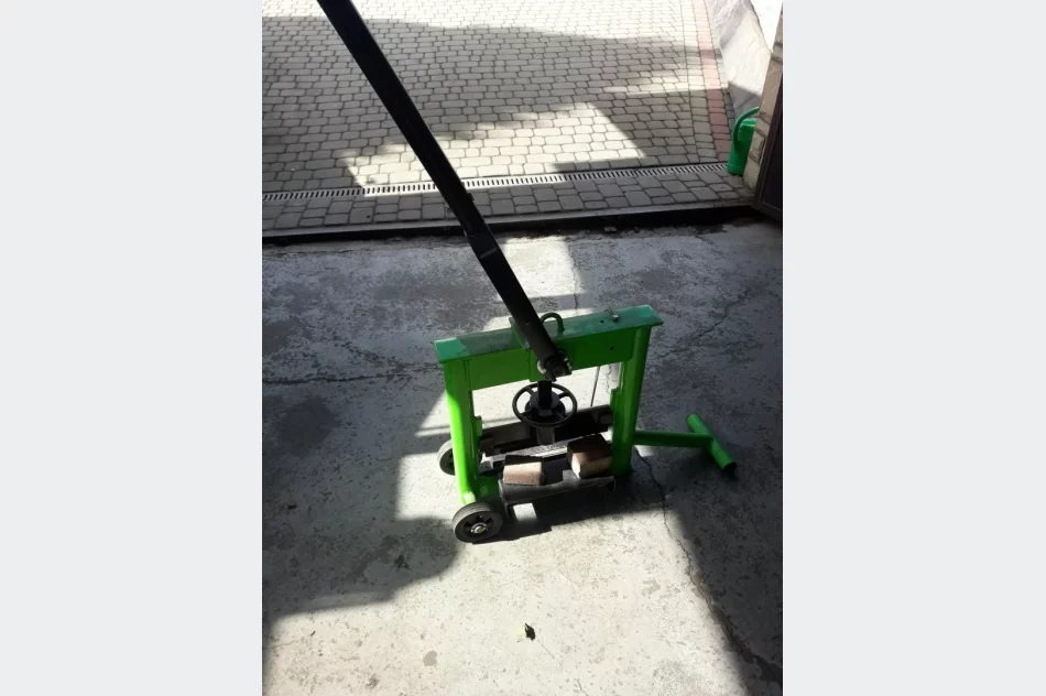 Wypożyczalnia-Przecinarka do płytek  - zdjęcie 5