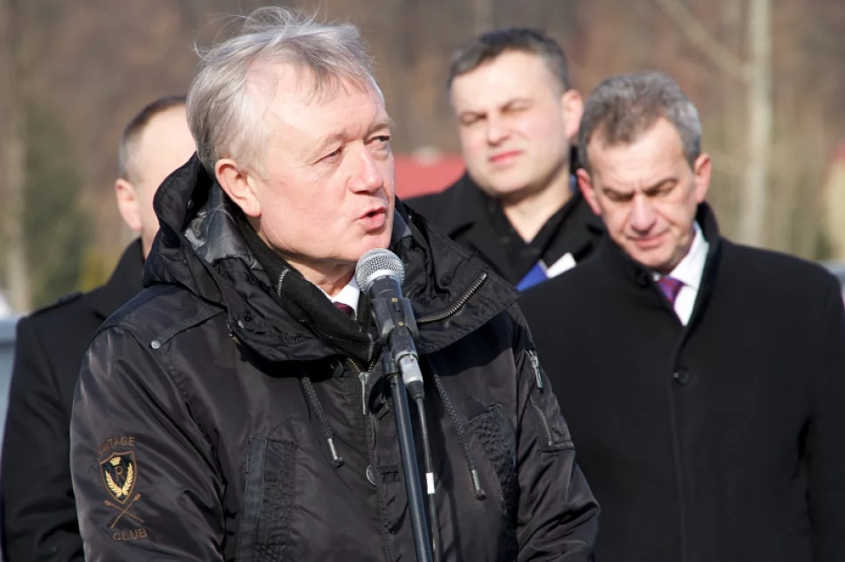 Poświęcono i uroczyście oddano do użytku "polityczny" most - zdjęcie 11