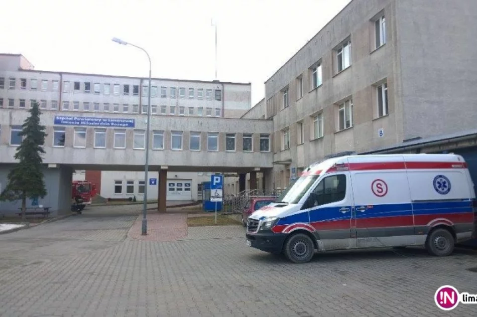 Pożar na 5 piętrze szpitala. Pacjenci byli ewakuowani - zdjęcie 3