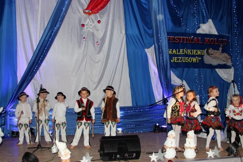 Koncert laureatów Festiwalu Kolęd „MALEŃKIEMU JEZUSOWI” w Pasierbcu - zdjęcie 9