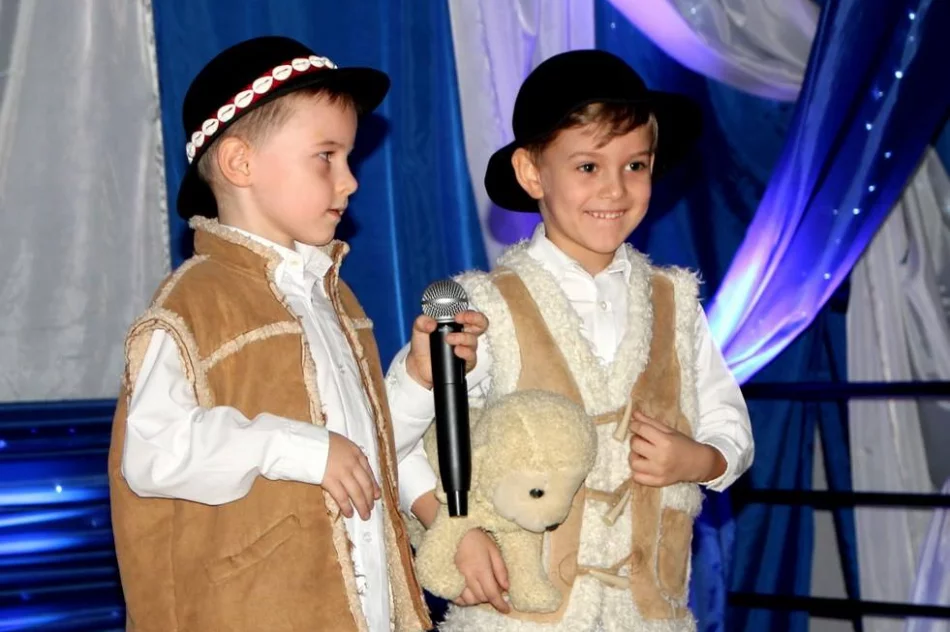 Koncert laureatów Festiwalu Kolęd „MALEŃKIEMU JEZUSOWI” w Pasierbcu - zdjęcie 15