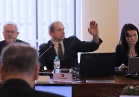 Stefan Hutek: „Smutna lekcja w Zespole Szkół w Szczyrzycu” - zdjęcie główne