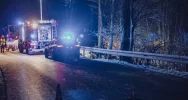 Samochód uderzył w drzewo. Zginął młody kierowca - zdjęcie 5