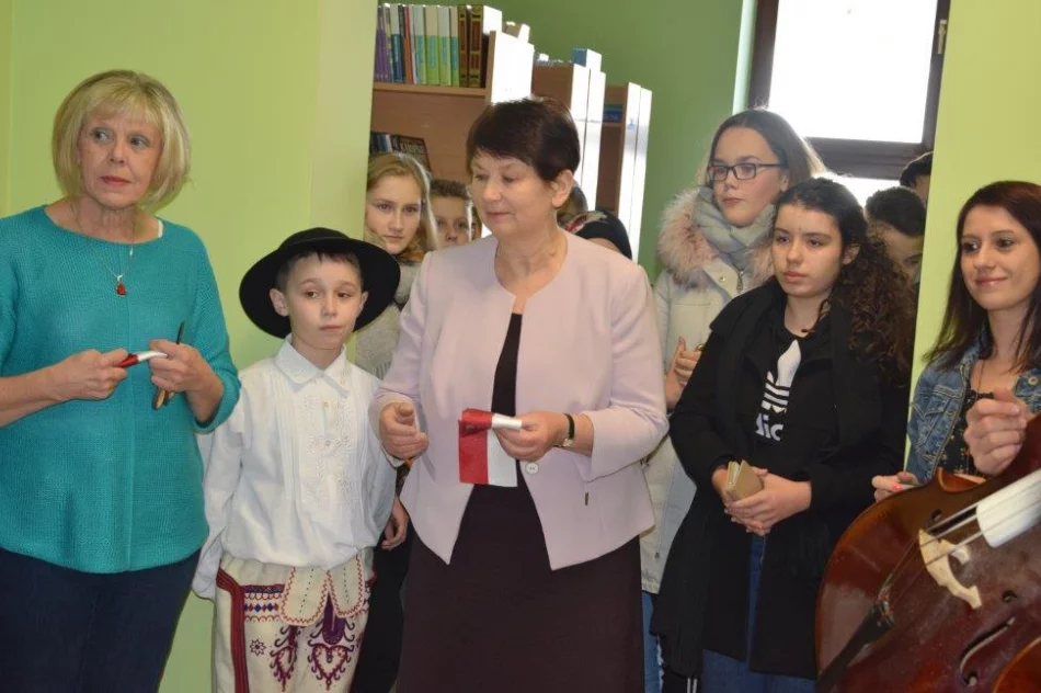 Nowy lokal biblioteki w Łostówce - zdjęcie 14