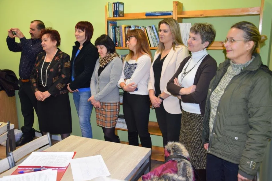 Nowy lokal biblioteki w Łostówce - zdjęcie 18