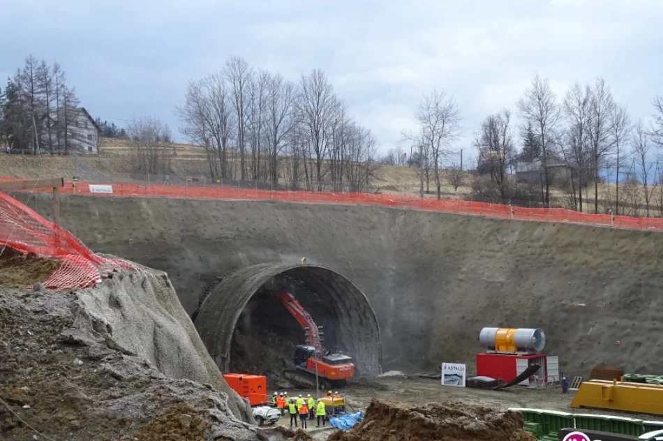 Rozpoczęło się drążenie tunelu pod Małym Luboniem - zdjęcie 2
