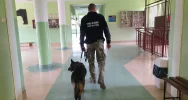 Funkcjonariusze KOSG z programem profilaktycznym wśród uczniów - zdjęcie 2