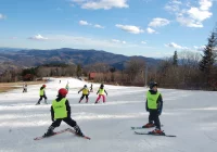 210 uczniów nauczy się jeździć na nartach - zdjęcie główne