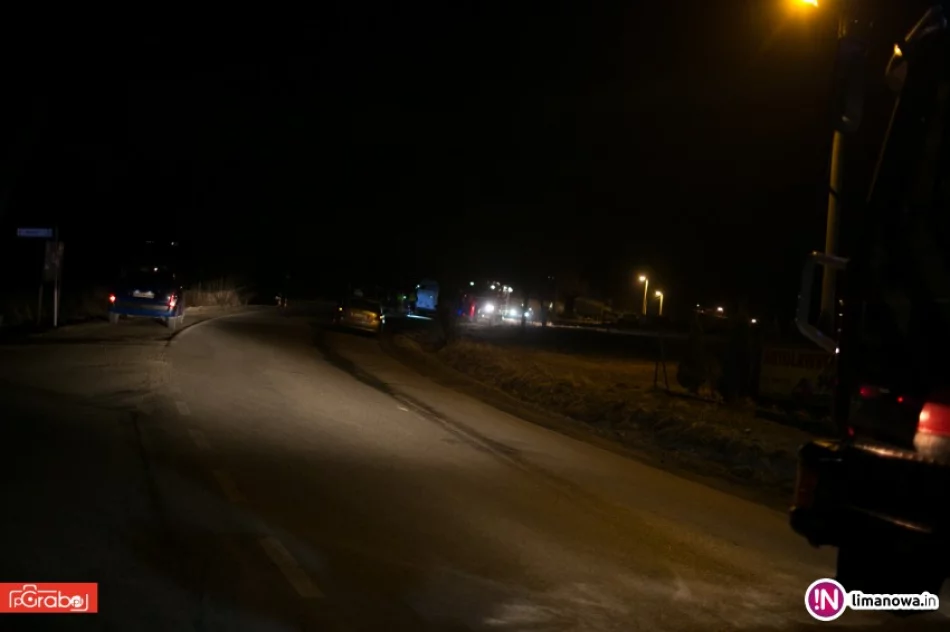 Wypadek z busem, nie żyje pieszy - zdjęcie 3