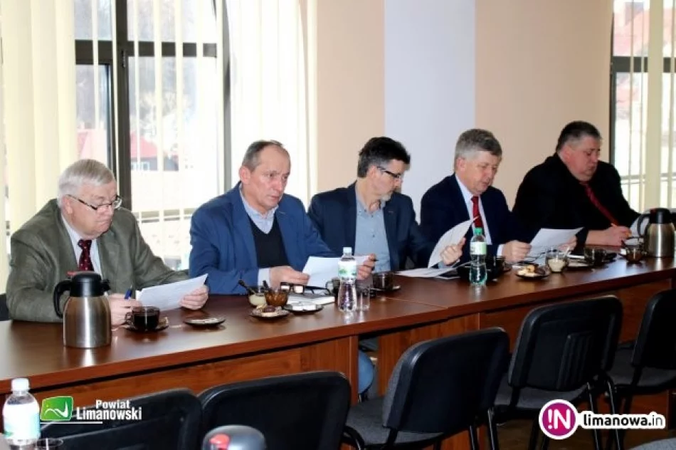 Powiatowa Rada Rynku Pracy opiniowała nowe kierunki w szkołach - zdjęcie 4