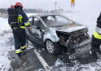 Samochód zapalił się w trakcie jazdy - zdjęcie główne