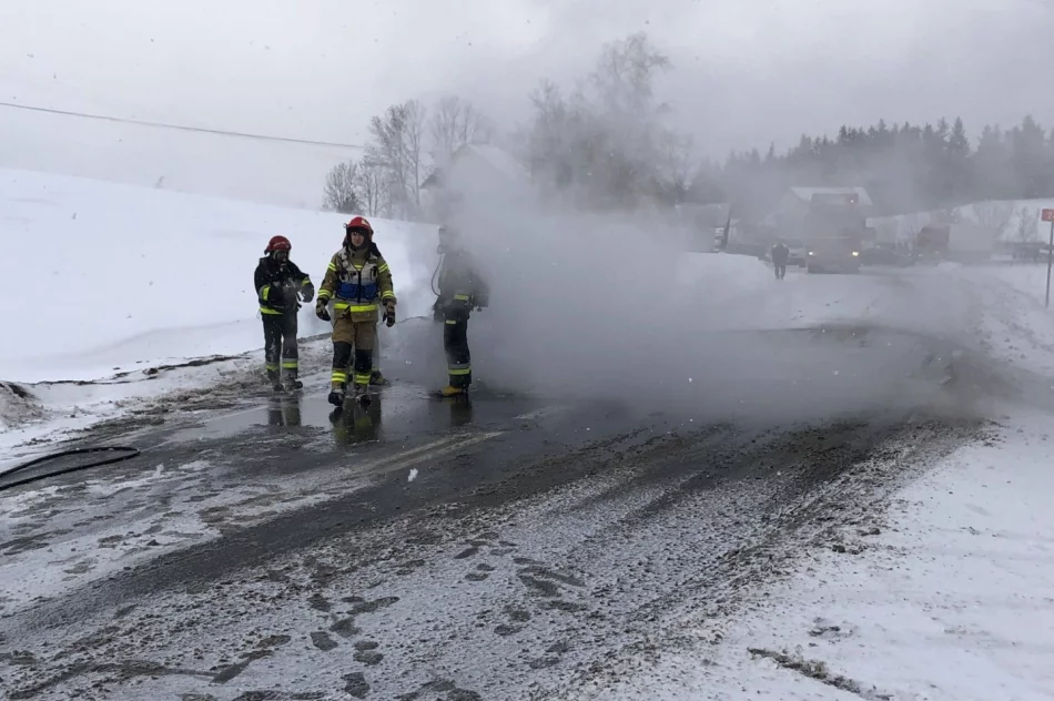 Samochód zapalił się w trakcie jazdy - zdjęcie 2