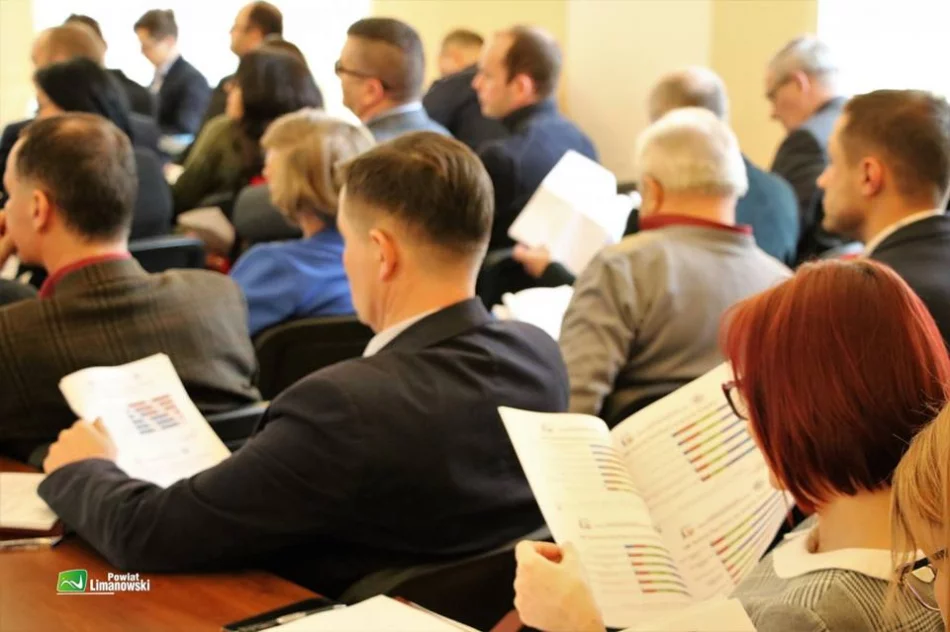 Drugie spotkanie warsztatowe poświęcone nowej Strategii Rozwoju Powiatu Limanowskiego - zdjęcie 2