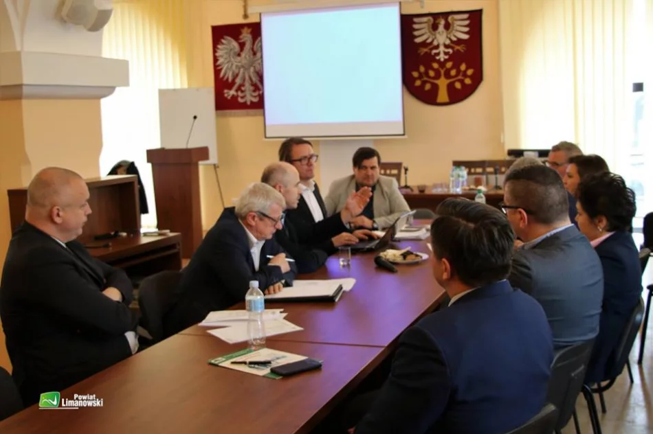 Drugie spotkanie warsztatowe poświęcone nowej Strategii Rozwoju Powiatu Limanowskiego - zdjęcie 3