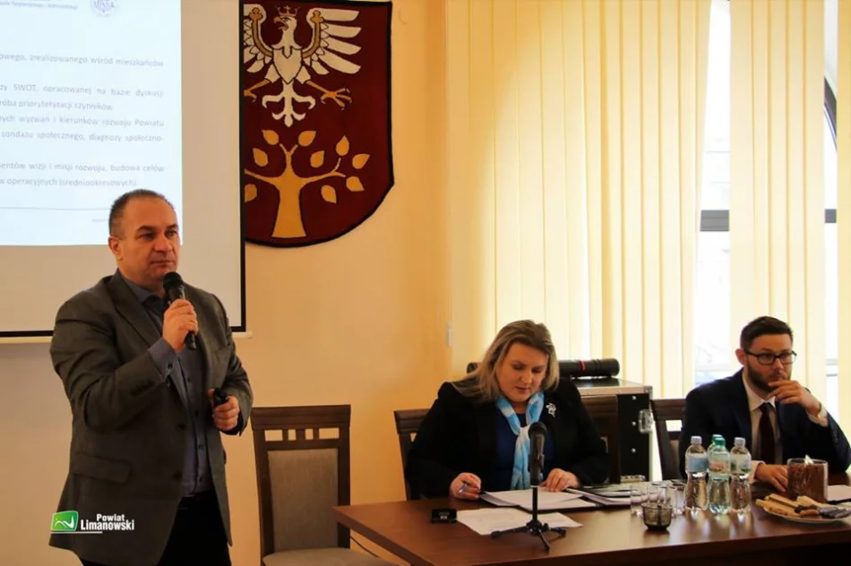 Drugie spotkanie warsztatowe poświęcone nowej Strategii Rozwoju Powiatu Limanowskiego - zdjęcie 4