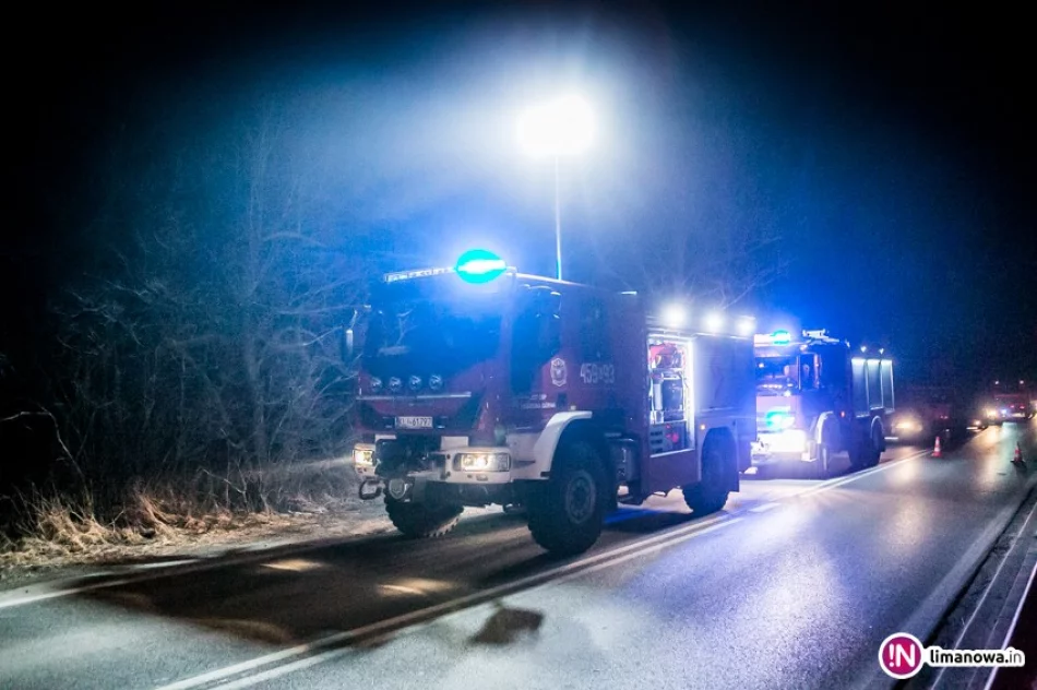 Zderzenie trzech aut, wśród poszkodowanych dziecko - zdjęcie 4