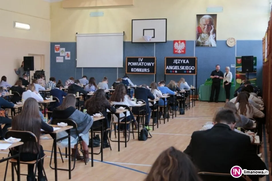 59 gimnazjalistów z 21 szkół w czwartej edycji konkursu - zdjęcie 2