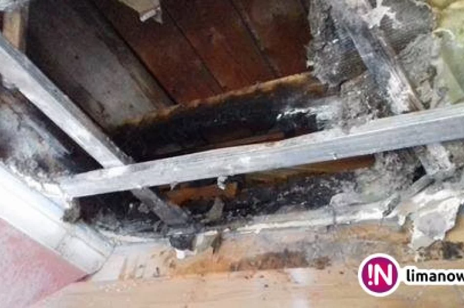 Pożar na poddaszu domu - zdjęcie 3