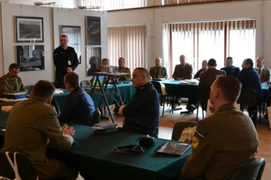 Policjanci i dyrektorzy parków narodowych rozmawiali o zagrożeniach - zdjęcie 3
