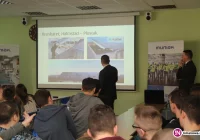 Absolwenci podzielili się wiedzą z obecnymi uczniami - zdjęcie główne