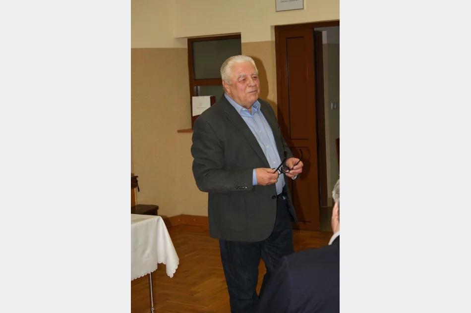 Spotkanie z profesorem zgromadziło wielu zainteresowanych - zdjęcie 5