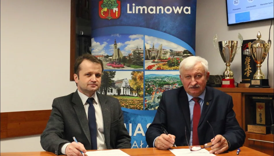 „Mieszkać w LimaNowej” -  podpisanie umowy na realizację programu - zdjęcie 1