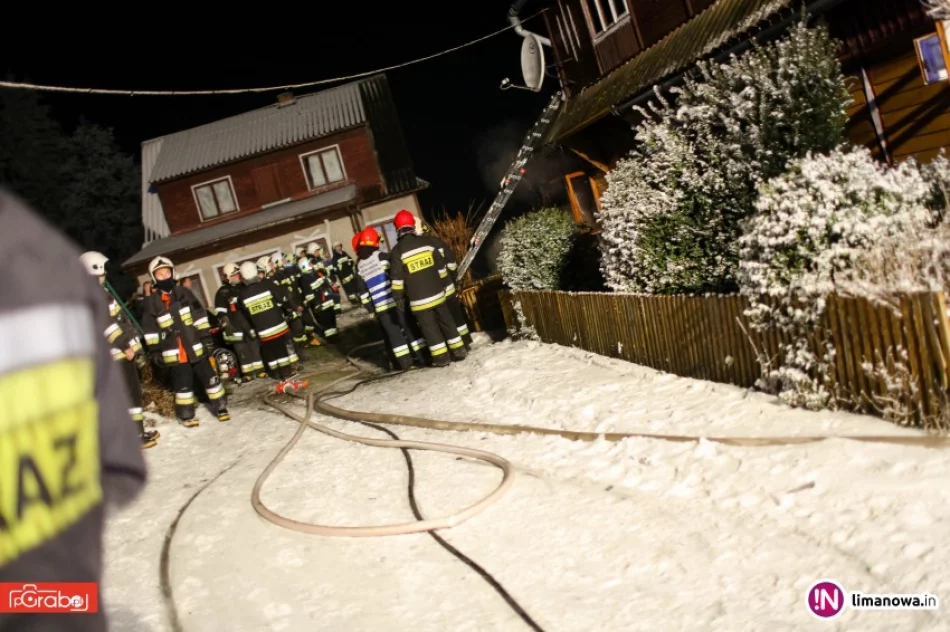 Płonął budynek mieszkalny - zdjęcie 4