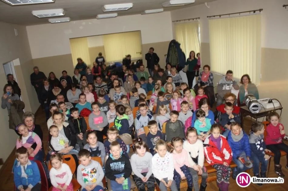 'Nowi Gotowi' z WTZ wystąpili w bibliotece - zdjęcie 4