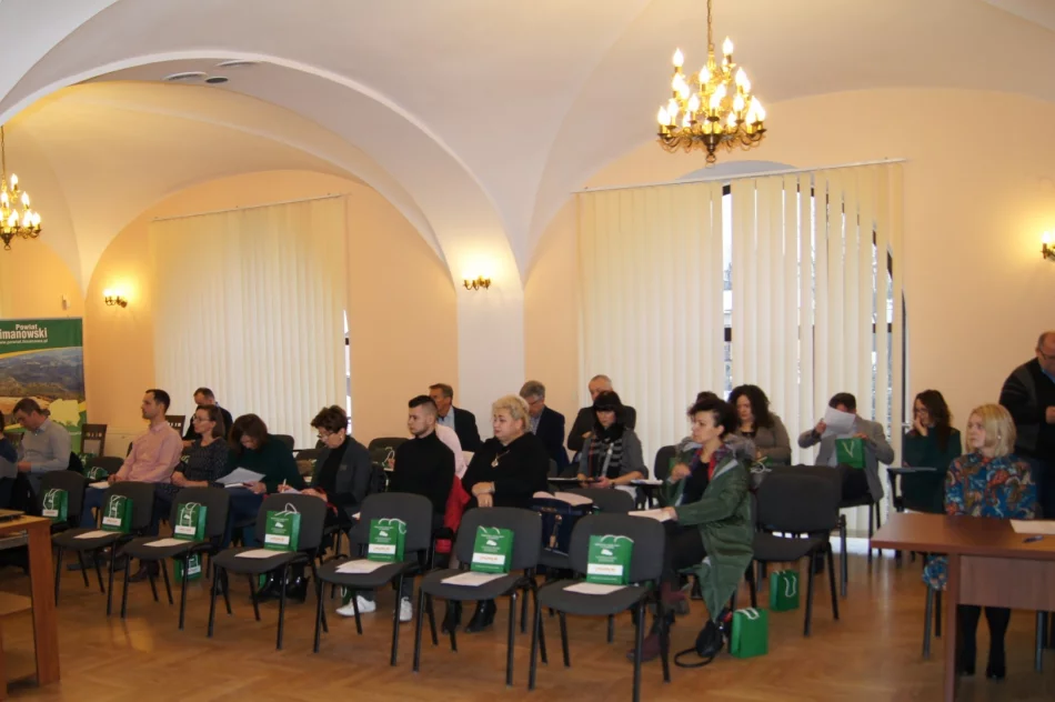 Spotkanie z pracodawcami z terenu powiatu limanowskiego - zdjęcie 2