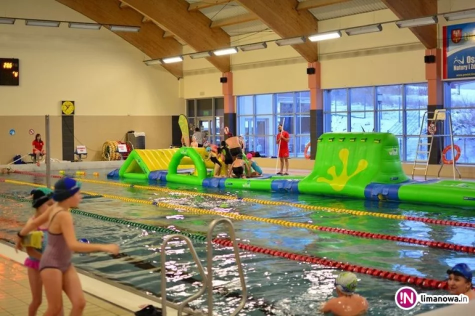 Kto najszybciej pokona wodny tor przeszkód? - zdjęcie 4