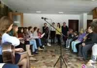 Wspólny śpiew połączył pokolenia - zdjęcie główne