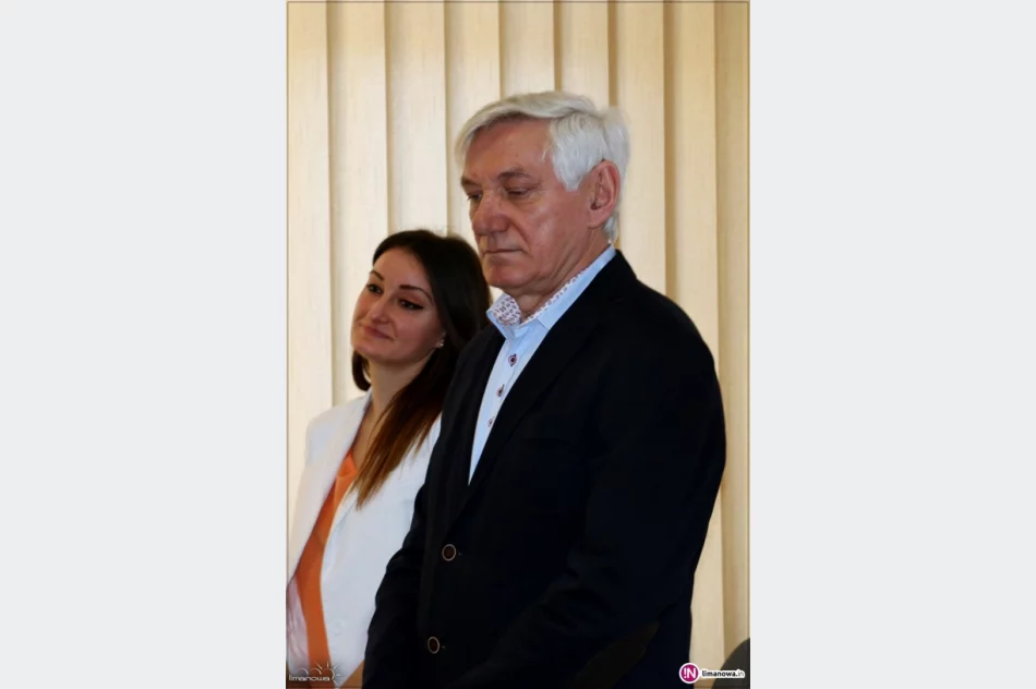 Pracował w urzędzie od momentu jego powstania, teraz odchodzi na emeryturę - zdjęcie 4