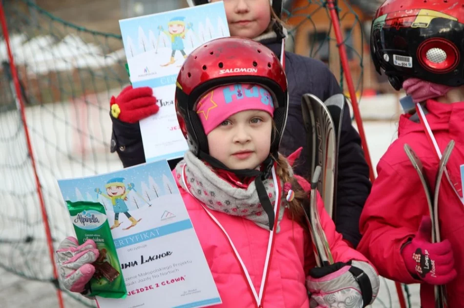 Ponad 200 uczniów z gminy Limanowa uczyło się "Jeździć z głową"  - zdjęcie 15