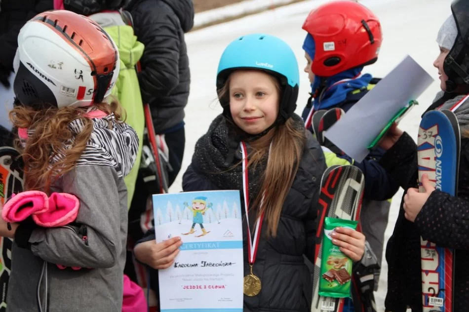 Ponad 200 uczniów z gminy Limanowa uczyło się "Jeździć z głową"  - zdjęcie 19